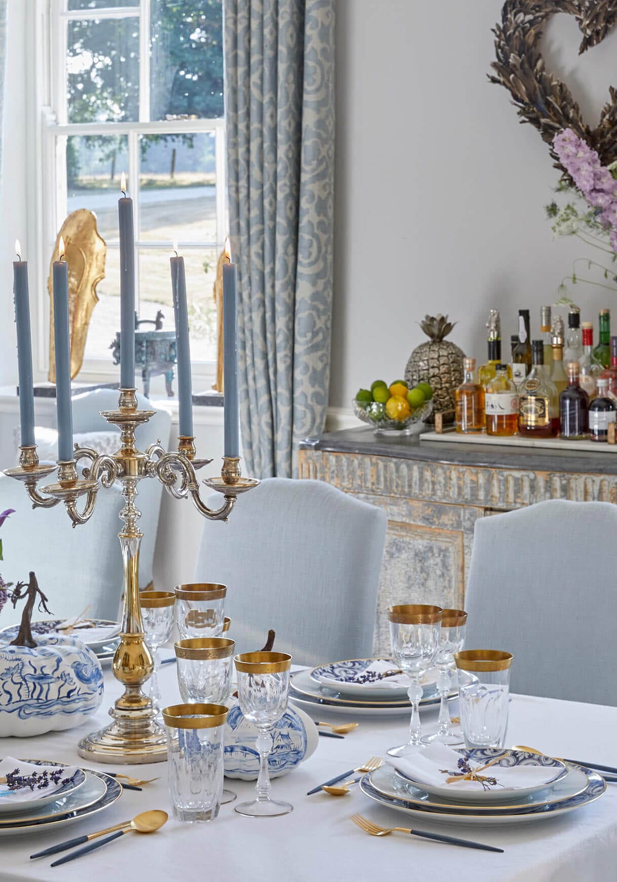 Country house interior designer