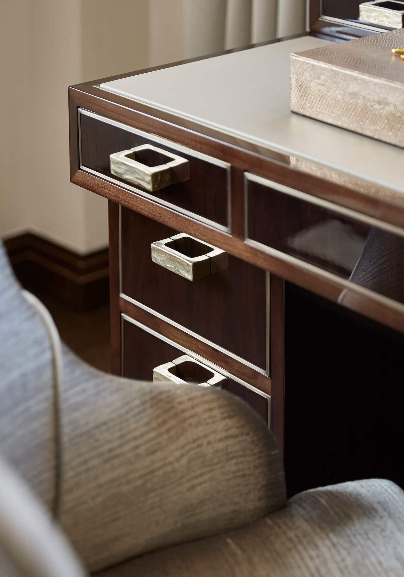 Hyde Park luxury interior designer